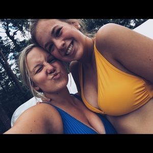 Meet your Posher, Rachel